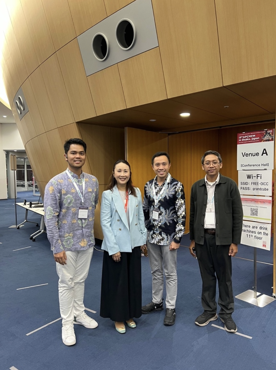 Delegasi Indonesia saat memaparkan hasil studi meta-analisis komprehensif mengenai deteksi preeklamsia trimester pertama di hadapan pakar internasional