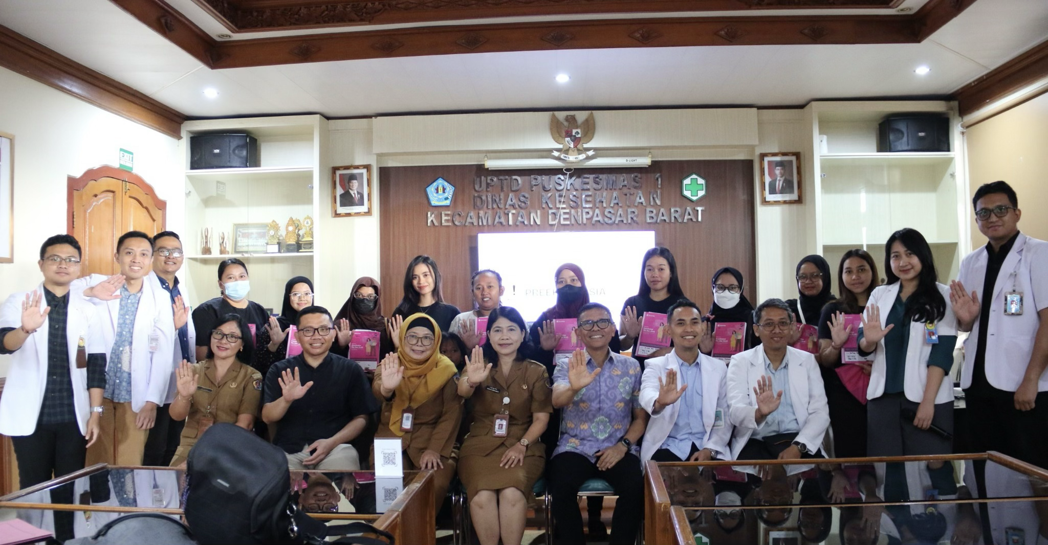 PENGABDIAN MASYARAKAT • DETEKSI DINI: Program Pendidikan Subspesialis Obstetri dan Ginekologi Bergerak untuk Ibu: Edukasi dan Skrining Preeklamsia