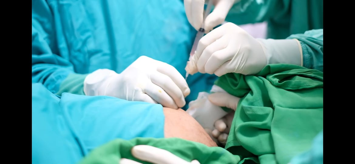 Prosedur Amniocentesis oleh peserta PPDS-2 Fetomaternal